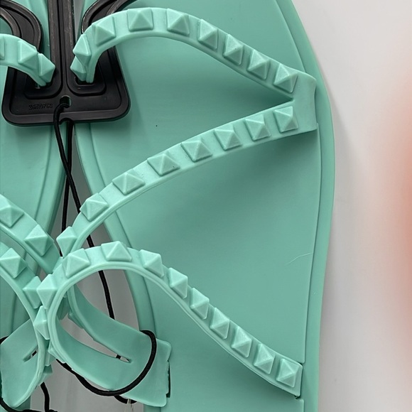 NWT Mixit Women’s Green Jelly Flip-Flops - Size 10 - Picture 3 of 7